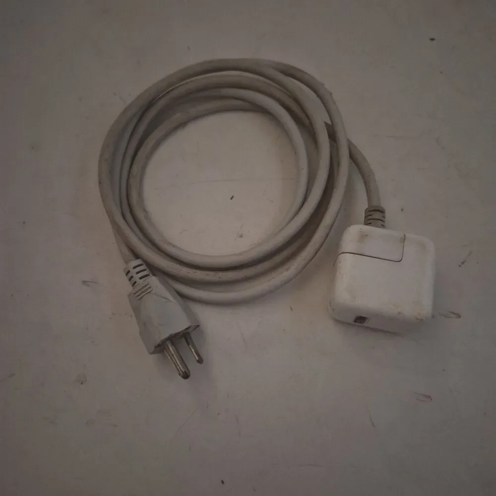 Apple 10W USB Power Adapter A1357 and Volex E62405SP Wall Cord Tested Works